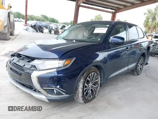 2018 Mitsubishi Outlander SE z VIN JA4AD3A30JZ058653, wystawiony jako IAAI lot #42188099 z przebiegiem 35 652 mil mil oraz . Historia ofert i sprzedaży dostępna na DreamBid. Obrazek 2.