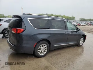 2020 Chrysler Pacifica Touring L with VIN 2C4RC1BG2LR110816, listed as a Copart auction lot 58183415 with 47,184 mi miles and Salvage title. Bid and sale history available at DreamBid. Image 3.