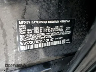 2024 BMW iX xDrive50 z VIN WB523CF07RCP08357, wystawiony jako Copart lot #54941205 z przebiegiem 28 240 mil mil oraz Szkody całkowita. Historia ofert i sprzedaży dostępna na DreamBid. Obrazek 14.