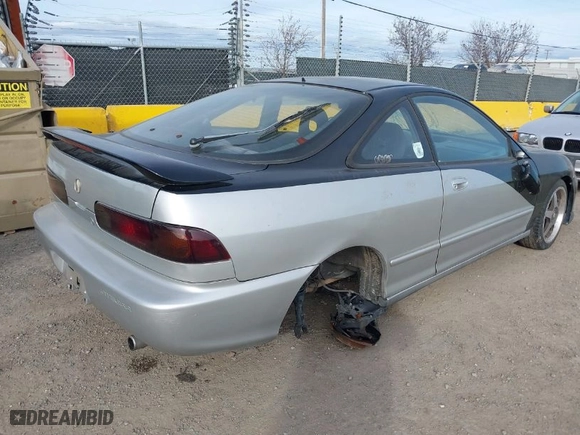 1996 Acura Integra LS with VIN JH4DC4450TS022559, listed as a IAAI auction lot 41546155 with 230,779 mi miles. Bid and sale history available at carsss.com. Image 4.