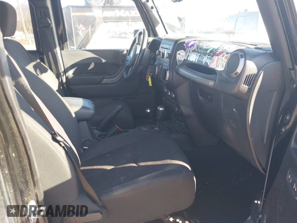 2016 Jeep Wrangler Unlimited Sport with VIN 1C4BJWDG0GL123581, listed as a IAAI auction lot 41426577 with 102,301 mi miles and . Bid and sale history available at DreamBid. Image 5.