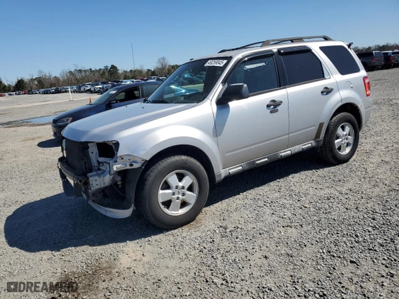 2010 Ford Escape XLT with VIN 1FMCU0DG5AKC82002, listed as a Copart auction lot 49259045 with 81,715 mi miles and Salvage Title. Bid and sale history available at carsss.com. Image 1.