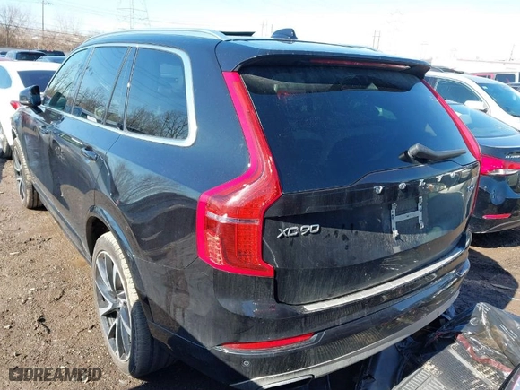 2021 Volvo XC90 Momentum with VIN YV4A22PK9M1749541, listed as a IAAI auction lot 41608773 with NaN miles. Bid and sale history available at carsss.com. Image 3.