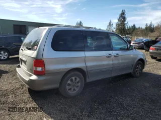 2004 Kia Sedona LX with VIN KNDUP131646582289, listed as a Copart auction lot 47321625 with 207,453 mi miles and Salvage Title. Bid and sale history available at carsss.com. Image 3.