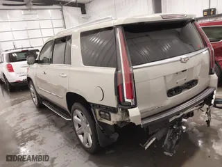 2017 Cadillac Escalade Luxury with VIN 1GYS4BKJ5HR254402, listed as a IAAI auction lot 41492160 with 76,419 mi miles. Bid and sale history available at carsss.com. Image 3.