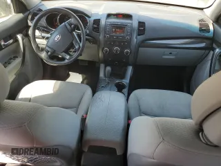 2013 Kia Sorento LX with VIN 5XYKT3A67DG424568, listed as a Copart auction lot 53247535 with 111,113 mi miles and Salvage Title. Bid and sale history available at carsss.com. Image 8.