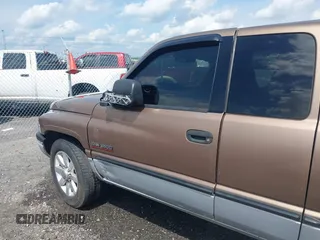 2001 Dodge 2500 with VIN 1B7KC23651J224436, listed as a IAAI auction lot 42013282 with 218,831 mi miles. Bid and sale history available at carsss.com. Image 6.
