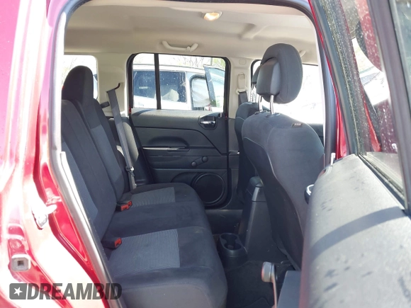 2016 Jeep Patriot Sport with VIN 1C4NJPBA1GD749488, listed as a IAAI auction lot 42039840 with 135,565 mi miles and . Bid and sale history available at DreamBid. Image 8.