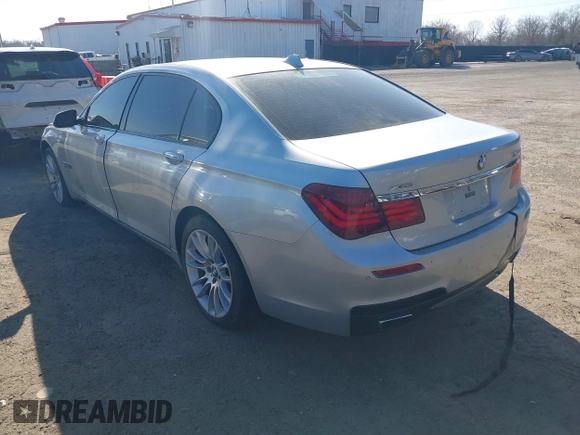 2013 BMW 7 Series 750Li xDrive with VIN WBAYF8C59DD140244, listed as a IAAI auction lot 41754655 with 97,470 mi miles. Bid and sale history available at carsss.com. Image 3.