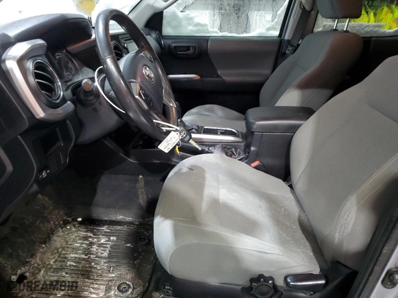 2017 Toyota Tacoma SR5 with VIN 3TMCZ5ANXHM119290, listed as a Copart auction lot 44303675 with 83,701 mi miles and Salvage Title. Bid and sale history available at carsss.com. Image 7.