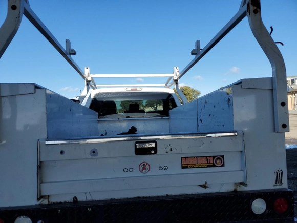 2014 Ford Super Duty F-250 SRW XL with VIN 1FDBF2A61EEA62194, listed as a Copart auction lot 48779655 with 262,168 mi miles and Clean Title. Bid and sale history available at carsss.com. Image 10.