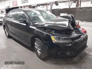 2012 Volkswagen Jetta SE z VIN 3VWDP7AJ8CM422285, wystawiony jako IAAI lot #42583196 z przebiegiem 144 178 mil mil oraz . Historia ofert i sprzedaży dostępna na DreamBid. Obrazek 1.