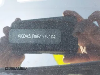 2015 Mercedes-Benz M 350 with VIN 4JGDA5HB8FA519104, listed as a IAAI auction lot 42580198 with 133,326 mi miles and . Bid and sale history available at DreamBid. Image 19.
