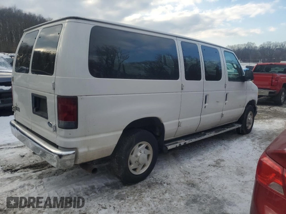 2005 Ford Econoline Passenger XL with VIN 1FBNE31L85HB47326, listed as a Copart auction lot 88312785 with Not Provided miles and Salvage Title. Bid and sale history available at carsss.com. Image 3.
