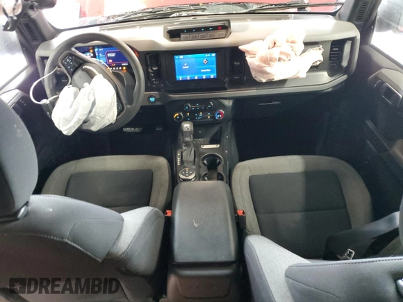 2021 Ford Bronco с VIN 1FMEE5DP8MLA72186, выставлен на аукционе Copart как лот 54100605 с пробегом 60 653 миль миль и Списание • Salvage title. История ставок и продаж доступна на DreamBid. Изображение 8.