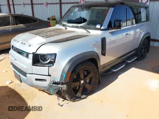2020 Land Rover Defender HSE with VIN SALE1EEU3L2005075, listed as a IAAI auction lot 42125619 with 83,209 mi miles and . Bid and sale history available at DreamBid. Image 18.