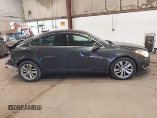 2016 Buick Regal Premium II with VIN 2G4GS5GX9G9145025, listed as a IAAI auction lot 41335549 with 80,446 mi miles. Bid and sale history available at carsss.com. Image 14.