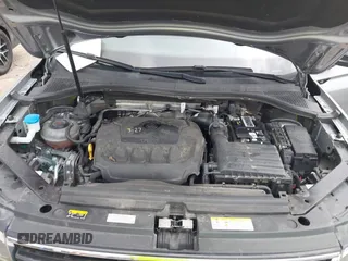 2022 Volkswagen Tiguan SE R-Line Black with VIN 3VVCB7AXXNM165748, listed as a IAAI auction lot 42178772 with 64,007 mi miles and . Bid and sale history available at DreamBid. Image 10.