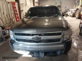 2011 Chevrolet Silverado 1500 Work Truck with VIN 1GCNKPEX7BZ346088, listed as a IAAI auction lot 41482727 with 110,475 mi miles. Bid and sale history available at carsss.com. Image 12.