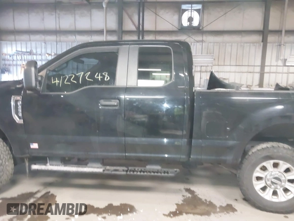 2021 Ford Super Duty F-250 SRW XL with VIN 1FT7X2B63MED51503, listed as a IAAI auction lot 41227248 with 106,780 mi miles. Bid and sale history available at carsss.com. Image 14.