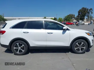 2017 Kia Sorento EX with VIN 5XYPHDA1XHG277668, listed as a IAAI auction lot 42178919 with 118,189 mi miles and . Bid and sale history available at carsss.com. Image 13.