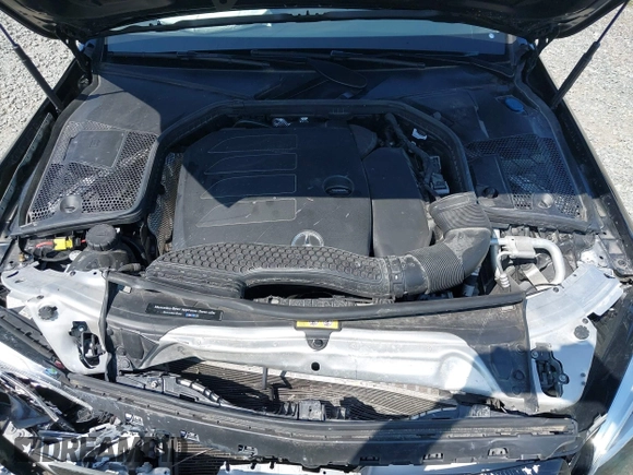 2019 Mercedes-Benz C 300 z VIN 55SWF8DB9KU291393, wystawiony jako IAAI lot #42105875 z przebiegiem 38 853 mil mil oraz . Historia ofert i sprzedaży dostępna na DreamBid. Obrazek 10.