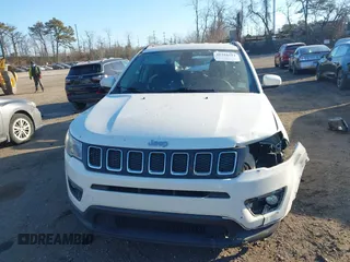 2021 Jeep Compass Altitude with VIN 3C4NJCBB7MT567415, listed as a IAAI auction lot 41316511 with 120,873 mi miles. Bid and sale history available at carsss.com. Image 12.