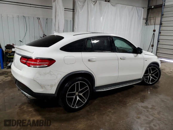 2016 Mercedes-Benz GLE 450 AMG z VIN 4JGED6EB1GA026386, wystawiony jako Copart lot #51287155 z przebiegiem 77 237 mil mil oraz Szkody całkowita. Historia ofert i sprzedaży dostępna na DreamBid. Obrazek 3.