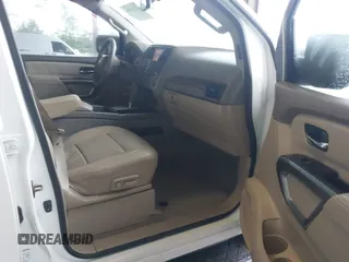 2015 Nissan Armada SV z VIN 5N1BA0ND4FN622772, wystawiony jako IAAI lot #42233400 z przebiegiem 145 087 mil mil oraz . Historia ofert i sprzedaży dostępna na DreamBid. Obrazek 5.