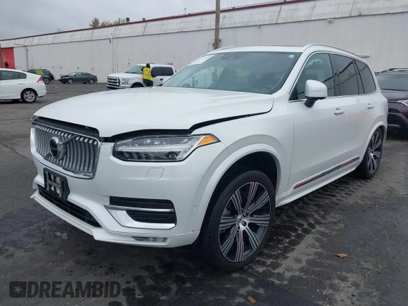 2021 Volvo XC90 Inscription with VIN YV4A22PL7M1724212, listed as a IAAI auction lot 40777149 with 55,123 mi miles. Bid and sale history available at carsss.com. Image 17.