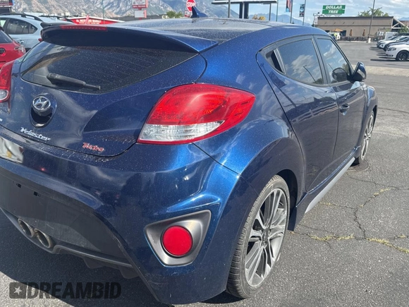 2016 Hyundai Veloster Turbo with VIN KMHTC6AE8GU260274, listed as a Copart auction lot 66046955 with 112,582 mi miles and Salvage title. Bid and sale history available at DreamBid. Image 4.