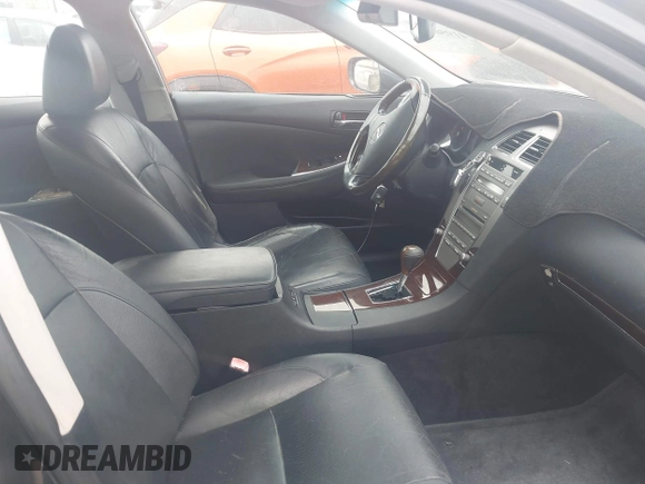2011 Lexus ES with VIN JTHBK1EG4B2428612, listed as a IAAI auction lot 41950190 with 183,736 mi miles. Bid and sale history available at carsss.com. Image 5.