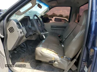 2008 Ford F-250 XL with VIN 1FTNF20588EE00477, listed as a Copart auction lot 61615835 with 351,235 mi miles and Salvage title. Bid and sale history available at DreamBid. Image 7.