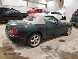 2002 Mazda MX-5 Miata Cloth z VIN JM1NB353820230635, wystawiony jako Copart lot #47834345 z przebiegiem 149 549 mil mil oraz Nie do naprawy • Non repairable. Historia ofert i sprzedaży dostępna na DreamBid. Obrazek 3.