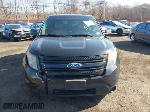 2013 Ford Police Interceptor Utility z VIN 1FM5K8AR7DGB84924, wystawiony jako IAAI lot #41639236 z przebiegiem 89 634 mil mil oraz . Historia ofert i sprzedaży dostępna na DreamBid. Obrazek 12.