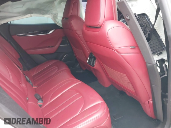 2018 Maserati Levante GranSport with VIN ZN661XUS8JX259578, listed as a IAAI auction lot 41232323 with Not provided miles and . Bid and sale history available at DreamBid. Image 8.