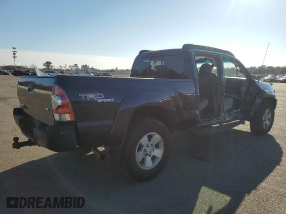 2013 Toyota Tacoma with VIN 3TMMU4FN8DM061213, listed as a Copart auction lot 48543985 with 194,797 mi miles and Salvage Title. Bid and sale history available at carsss.com. Image 3.