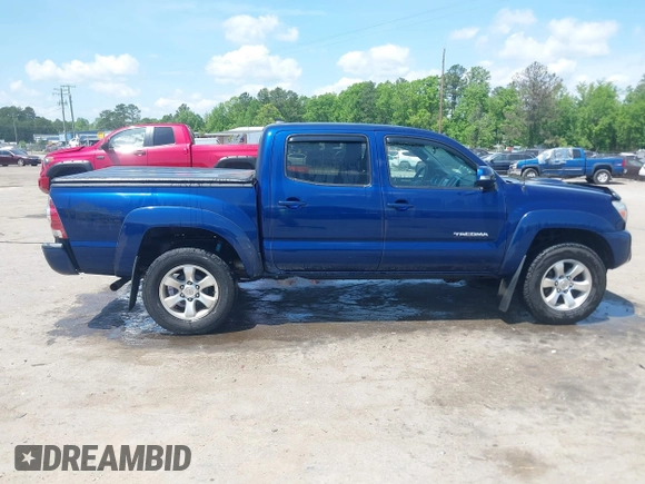 2015 Toyota Tacoma with VIN 3TMLU4EN1FM187705, listed as a IAAI auction lot 42119222 with 115,471 mi miles and . Bid and sale history available at DreamBid. Image 13.