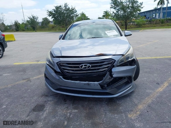 2015 Hyundai Sonata 2.4L Limited with VIN 5NPE34AF8FH060529, listed as a IAAI auction lot 42099311 with 98,546 mi miles. Bid and sale history available at carsss.com. Image 12.