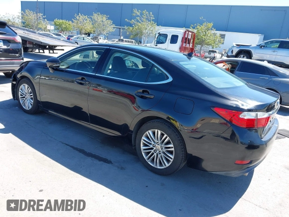 2014 Lexus ES 330 z VIN JTHBK1GG6E2151432, wystawiony jako IAAI lot #42327631 z przebiegiem 179 535 mil mil oraz . Historia ofert i sprzedaży dostępna na DreamBid. Obrazek 3.