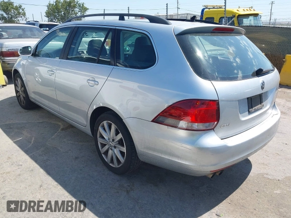 2013 Volkswagen Jetta TDI w/Sunroof & Nav with VIN 3VWPL7AJ0DM627920, listed as a IAAI auction lot 42629396 with 138,741 mi miles and . Bid and sale history available at DreamBid. Image 3.