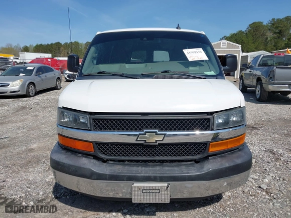 2019 Chevrolet Express Passenger LT with VIN 1GAZGPFG4K1286442, listed as a IAAI auction lot 41908138 with 241,894 mi miles. Bid and sale history available at carsss.com. Image 12.