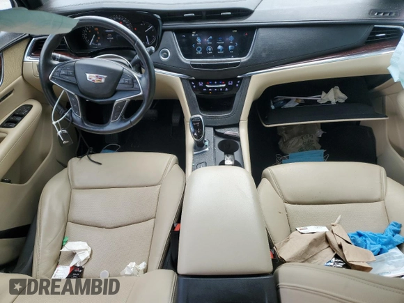 2018 Cadillac XT5 Premium Luxury FWD z VIN 1GYKNERS9JZ234513, wystawiony jako Copart lot #54105735 z przebiegiem 127 345 mil mil oraz Szkoda całkowita • Salvage title. Historia ofert i sprzedaży dostępna na DreamBid. Obrazek 8.