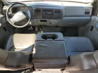 2002 Ford F-250 XL with VIN 1FTNW20F32EC06987, listed as a Copart auction lot 45667965 with 262,421 mi miles and Clean Title. Bid and sale history available at DreamBid. Image 8.