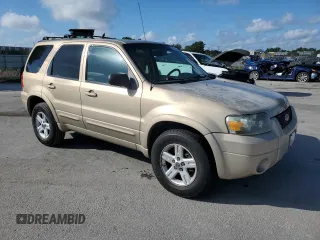2007 Ford Escape Limited with VIN 1FMCU04177KA09776, listed as a Copart auction lot 60784535 with 175,679 mi miles and Salvage title. Bid and sale history available at DreamBid. Image 4.