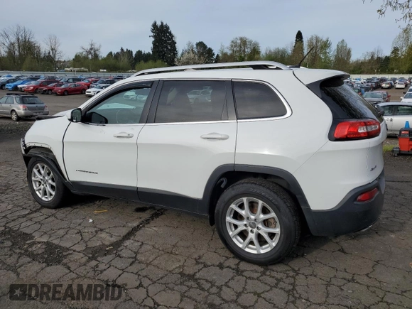 2015 Jeep Cherokee Latitude с VIN 1C4PJMCS7FW787499, выставлен на аукционе Copart как лот 52748725 с пробегом 95 406 миль миль и Списание • Salvage title. История ставок и продаж доступна на DreamBid. Изображение 2.