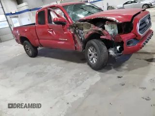 2017 Toyota Tacoma SR with VIN 5TFSX5EN2HX049855, listed as a Copart auction lot 83254854 with 111,711 mi miles and Salvage title. Bid and sale history available at DreamBid. Image 4.