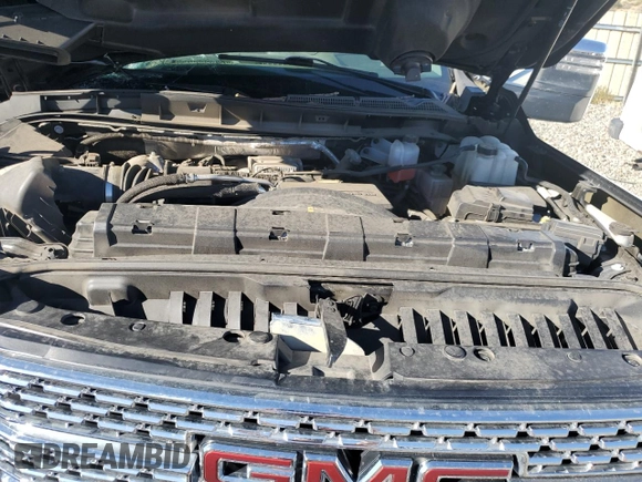 2021 GMC Sierra 3500HD Denali z VIN 1GT49WEY3MF296109, wystawiony jako Copart lot #67886764 z przebiegiem Nie podano mil oraz Szkoda całkowita • Salvage title. Historia ofert i sprzedaży dostępna na DreamBid. Obrazek 11.