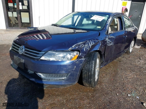 2015 Volkswagen Passat 1.8T Limited Edition with VIN 1VWAS7A36FC055525, listed as a IAAI auction lot 41271933 with 87,681 mi miles. Bid and sale history available at carsss.com. Image 16.