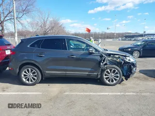 2017 Lincoln MKC Select with VIN 5LMTJ2DH9HUL51637, listed as a IAAI auction lot 41667429 with 40,509 mi miles and . Bid and sale history available at DreamBid. Image 13.